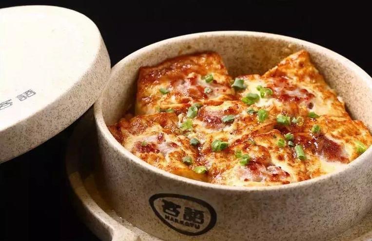 客語(yǔ)品牌競(jìng)爭(zhēng)背后的作用力是什么？