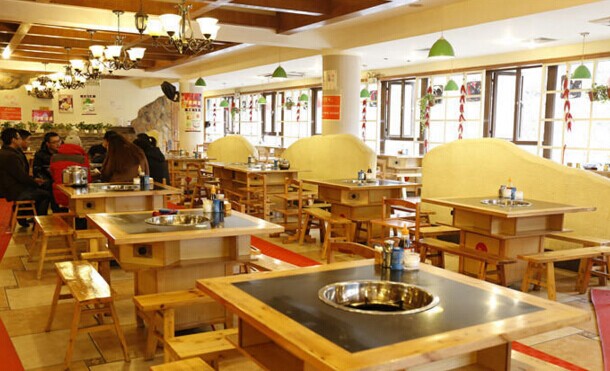 打造自身特色，這家火鍋店老板有話(huà)說(shuō)！