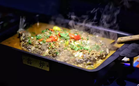 烤魚當(dāng)?shù)?，粵菜能否在廣州站穩(wěn)腳跟？