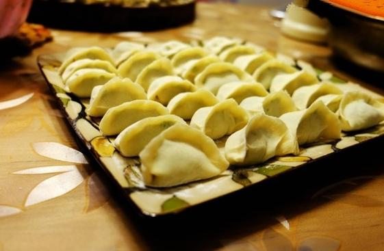 案例|餐廳遇“天災”生意大滑，員工流失，怎么自救？
