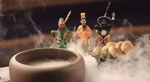 餐飲人注意了：從好吃到好玩，餐飲的底色已經(jīng)大變臉