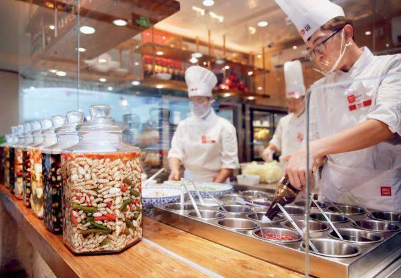 你的客人為什么會(huì)對(duì)明檔廚房買(mǎi)賬？|餐飲界
