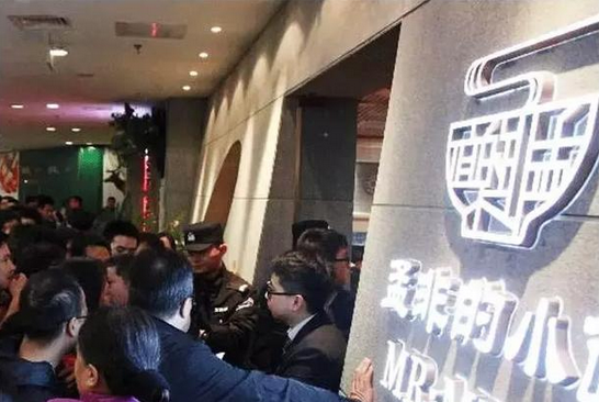 明星開餐廳十有九個倒，看看他們的坑你也能學到！