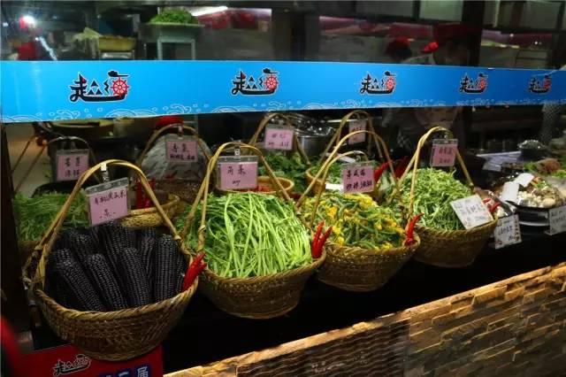 只靠一招，這家餐廳牢牢拴住老員工！|餐飲界