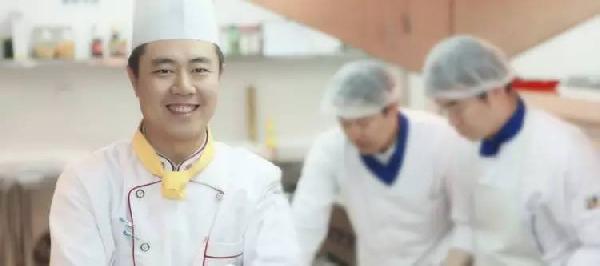 等到餐廳生意不好再去調(diào)整？