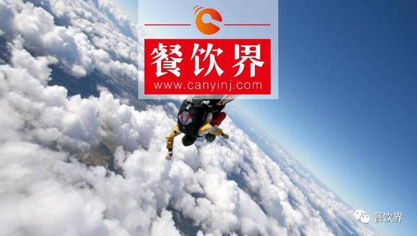 5秒出餐，3個(gè)月打造成區(qū)域外賣(mài)市場(chǎng)NO.1，年?duì)I業(yè)額破億，這家龍蝦飯外賣(mài)品牌憑什么？