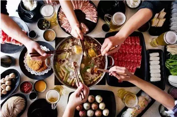 一年四季排隊不斷，這些火鍋店為何如此火爆？