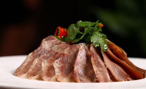 夫妻肺片檢出苯甲酸，天津抽檢發(fā)現(xiàn)這2家餐館菜品不合格