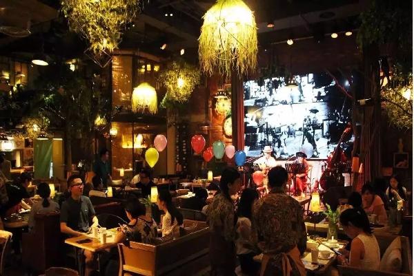想做到1000+門店，休閑正餐會是突破口嗎？|餐飲界