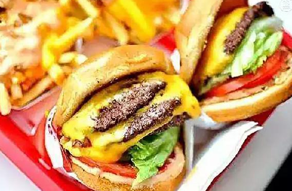 菜單上只賣3種漢堡，IN-N-OUT這個(gè)品牌如何開(kāi)出313家店？