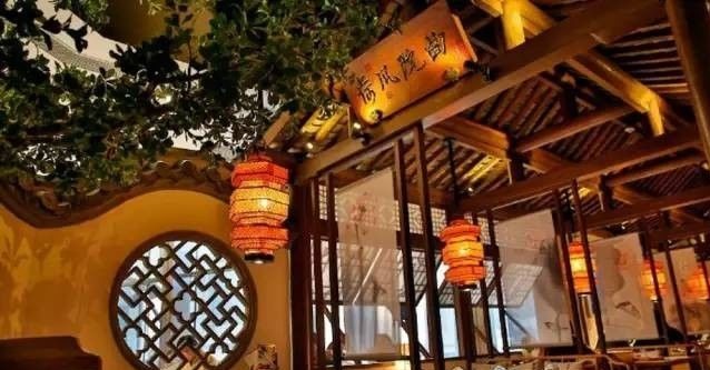 開(kāi)一家火一家，杭幫菜“現(xiàn)象級(jí)”排隊(duì)背后的商業(yè)邏輯是啥？