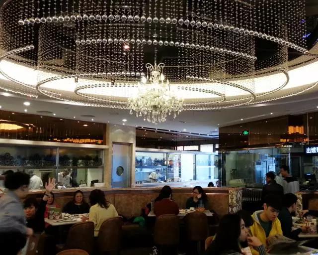 大家樂(lè)撤出華東，翠華、稻香業(yè)績(jī)下滑……“港式餐飲”怎么了？|餐飲界