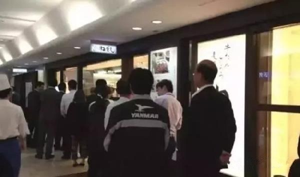 “奇葩”餐廳每平米日賣3.5萬，34年只開了34家店！