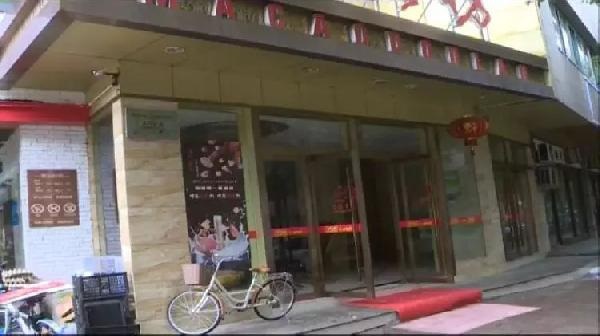 男子吃240萬(wàn)霸王餐，不給錢反而毆打服務(wù)員