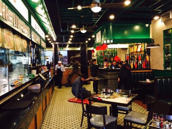 餐廳連虧6年被逼上絕路，她用三招挽救了這家注定要賠本的店！