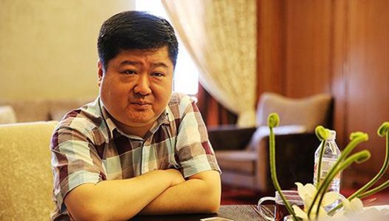 他靠4張餐桌起家15年成餐飲首富，今公司股票面臨拍賣或丟控制權(quán)|餐飲界