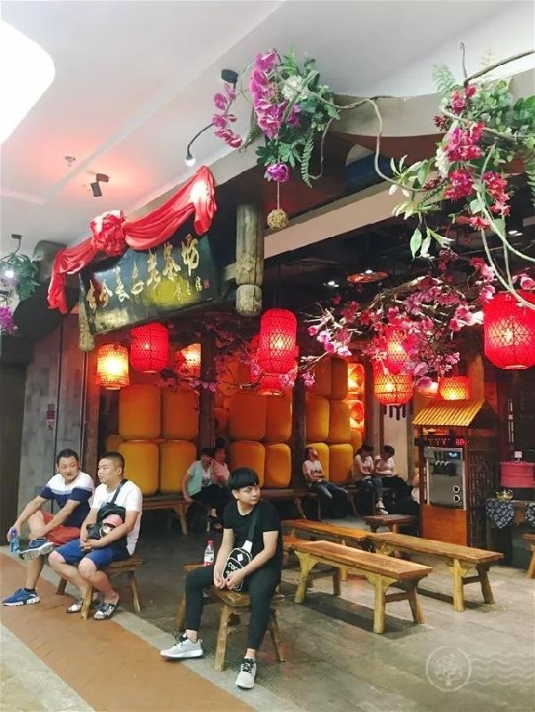 在這樣的餐廳里，享受一場“美醉”的中國風(fēng)設(shè)計(jì)！|餐飲界