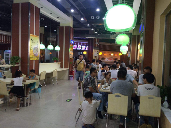 為什么有人說“開餐飲死的快”，餐飲店倒閉的原因在哪里