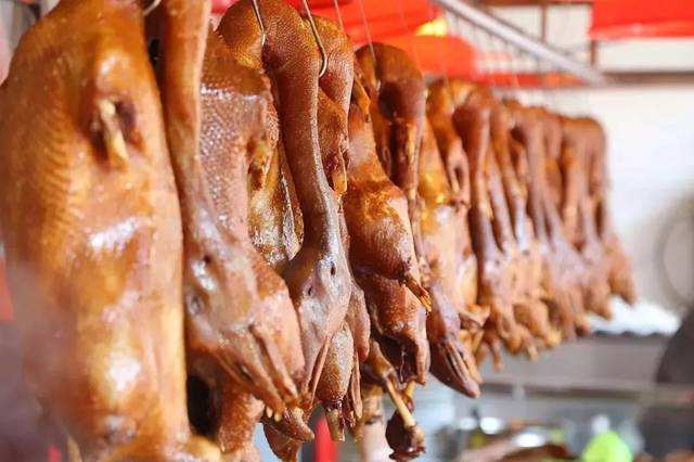 餐廳僅憑一款“爆品”就能成功上市！真的有可能嗎？