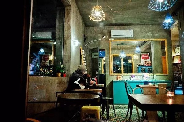 為什么你的連鎖店，敵不過隔壁的夫妻小店？