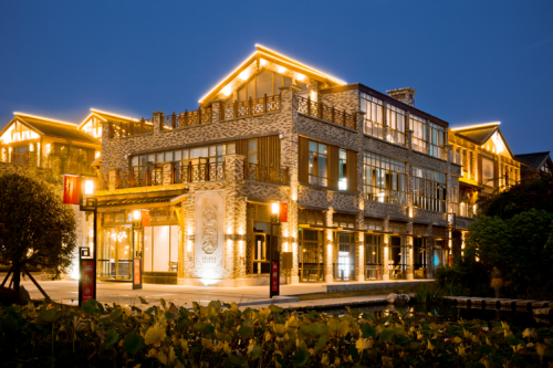 金鰭的秘密（上）：憑什么這家自助餐廳開業(yè)僅半月就能在遂寧排名第一？