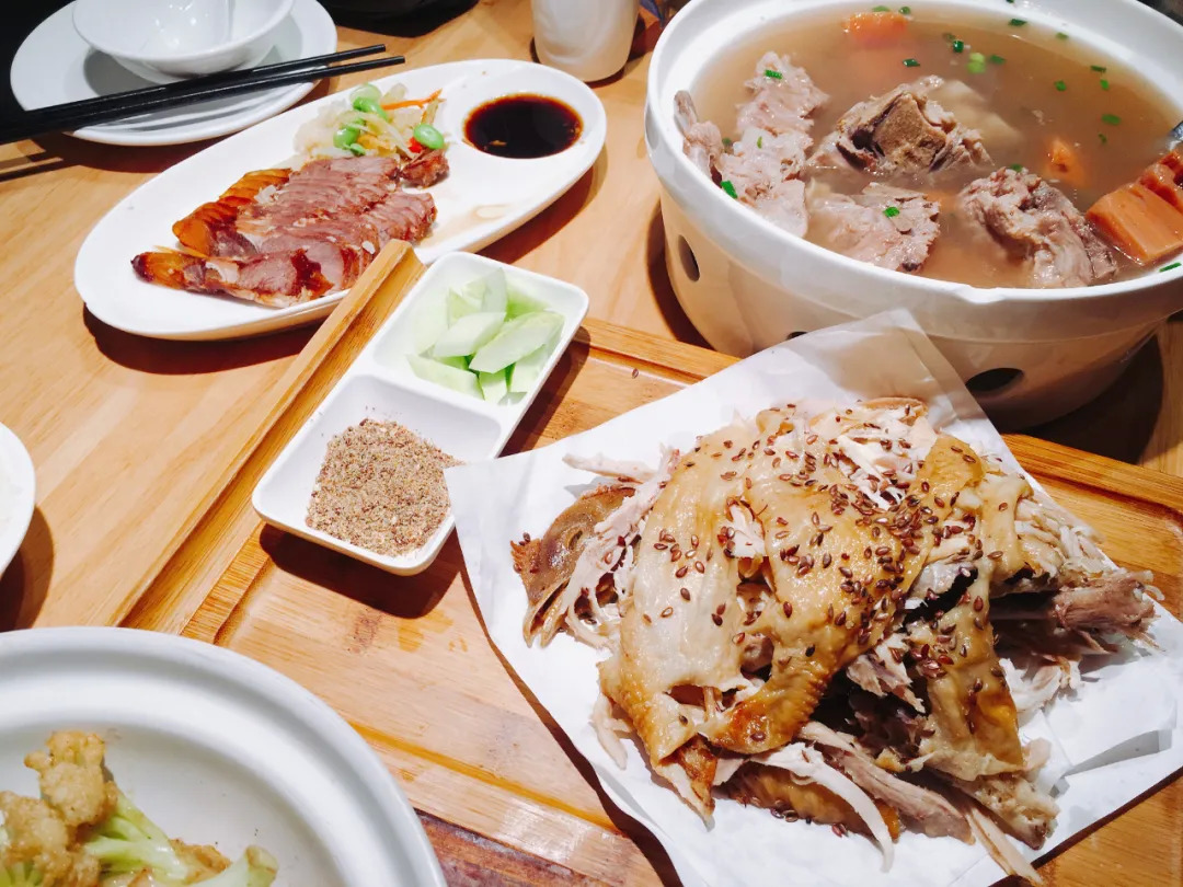 數(shù)字化驅(qū)動新趨勢！連鎖餐飲品牌多維占位新興市場