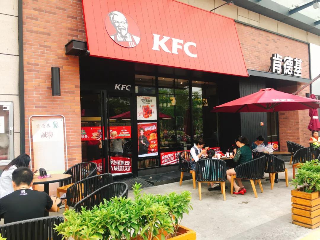 門店超10000家，“餐飲巨無(wú)霸”百勝中國(guó)回港上市，縱有肯德基也難挽頹勢(shì)？