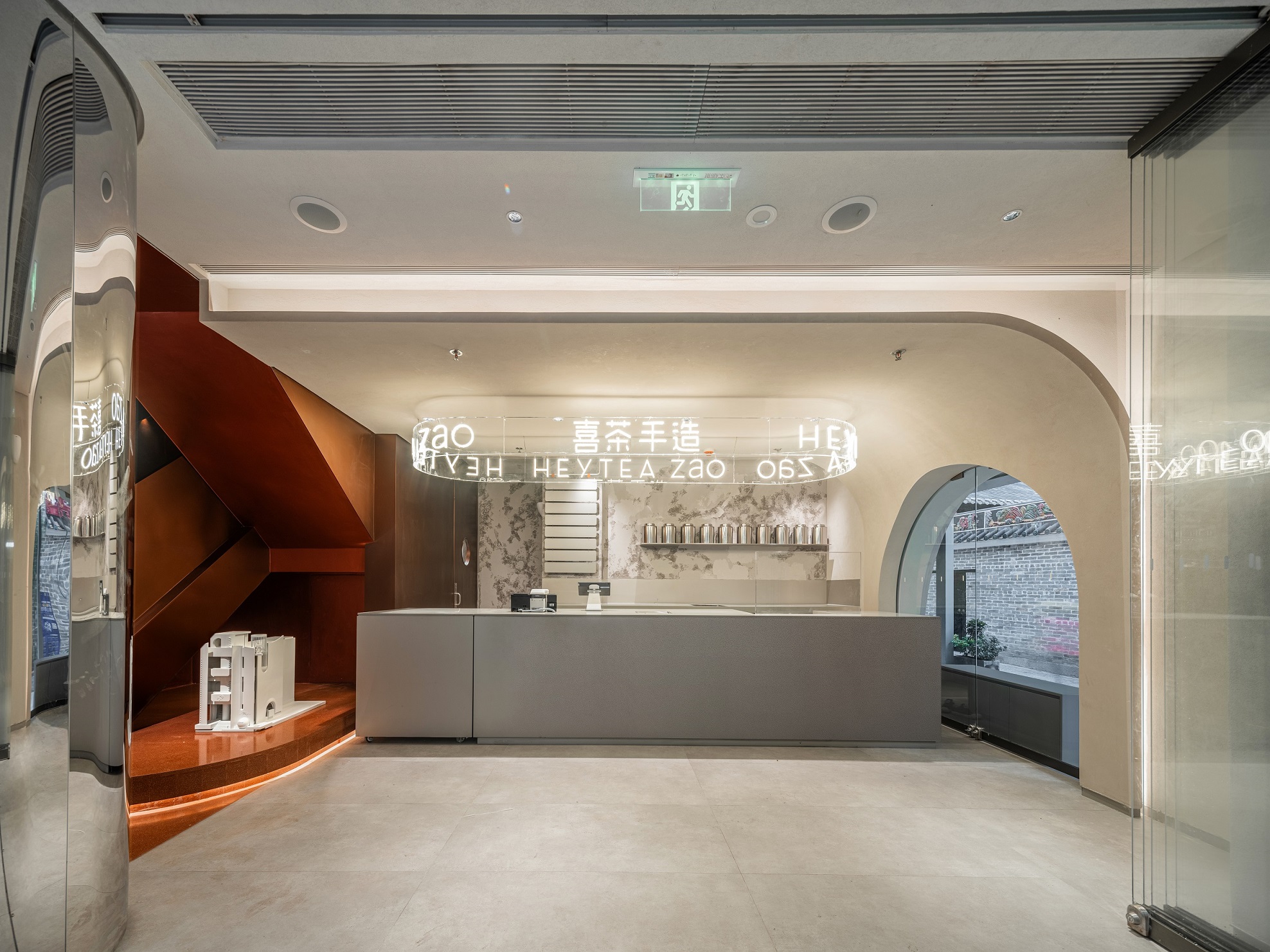 重新定義靈感茶飲空間，喜茶全球首家手造店落戶深圳南頭古城！|餐飲界
