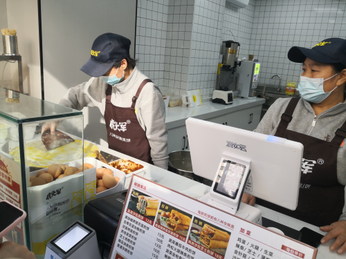 辛苦卻有奔頭有盼頭，虎頭軍煎餅2022年計(jì)劃新開超60家門店