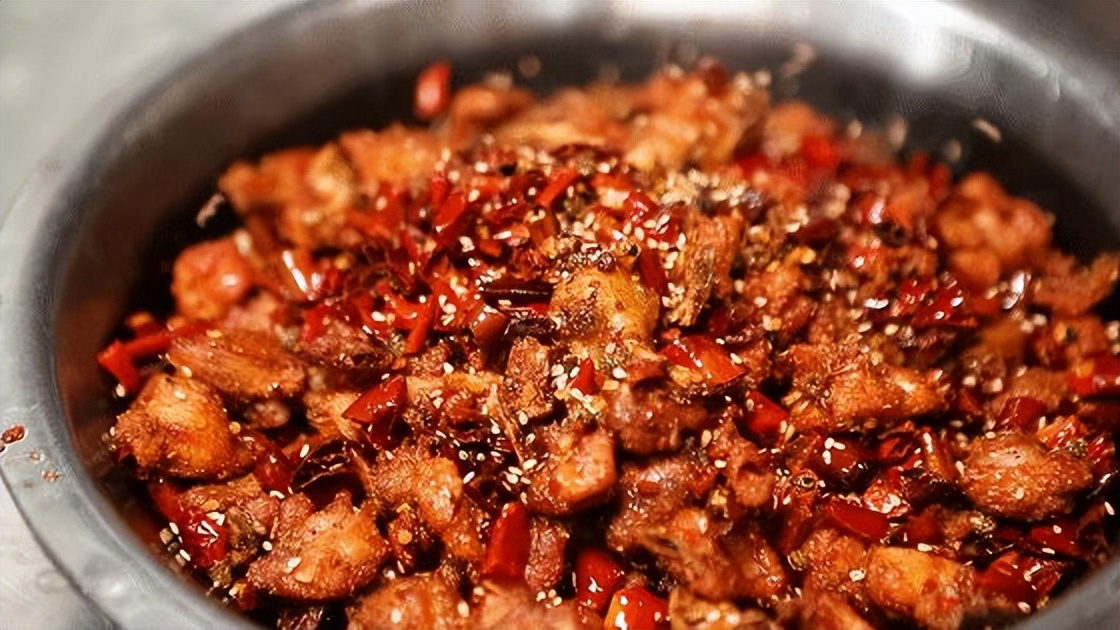 沒有火鍋和串串，川菜還能風(fēng)光起來嗎？｜案例