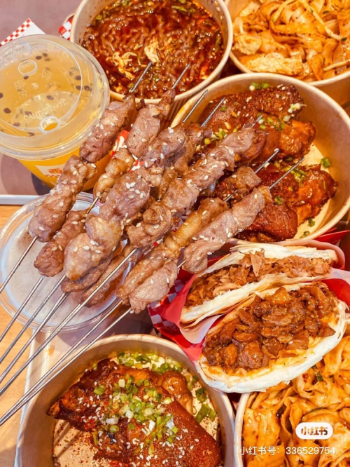 西少爺發(fā)力夜生活，羊肉串賣(mài)斷貨！