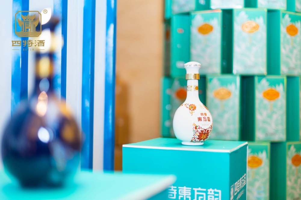 探秘豐富多彩的江西春節(jié)習(xí)俗，品味四特酒里的家鄉(xiāng)味