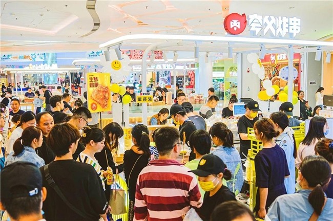 累計融資5億元，2024年開3000店，夸父炸串底氣何在？