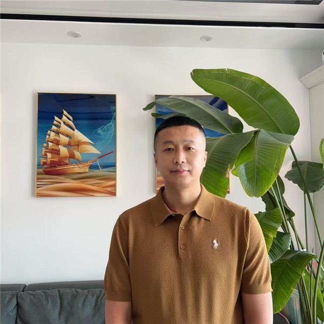 張亮麻辣燙加盟業(yè)主段連君：從鋤頭到湯勺，一場(chǎng)改寫(xiě)命運(yùn)的餐飲跨界