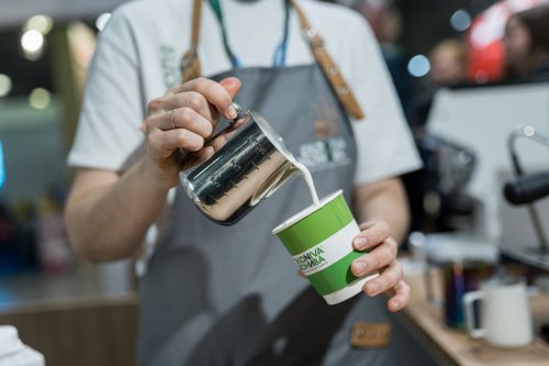 俄羅斯“愛(ài)科牛”牛奶:入駐西安6個(gè)月獨(dú)特品質(zhì)贏得青睞