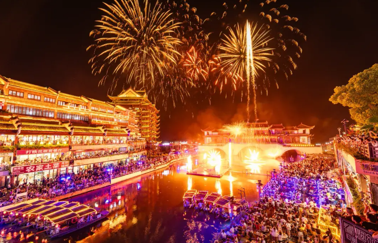 聯(lián)名持續(xù)火爆，喜茶x星星人上線第二波新品提拉米蘇·濃巧|餐飲界