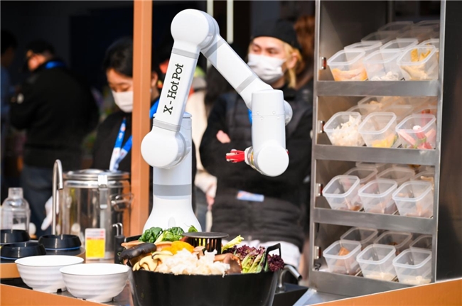 沸點計劃憑借具身智能打破邊界，闖入“科技消費”新賽道|餐飲界